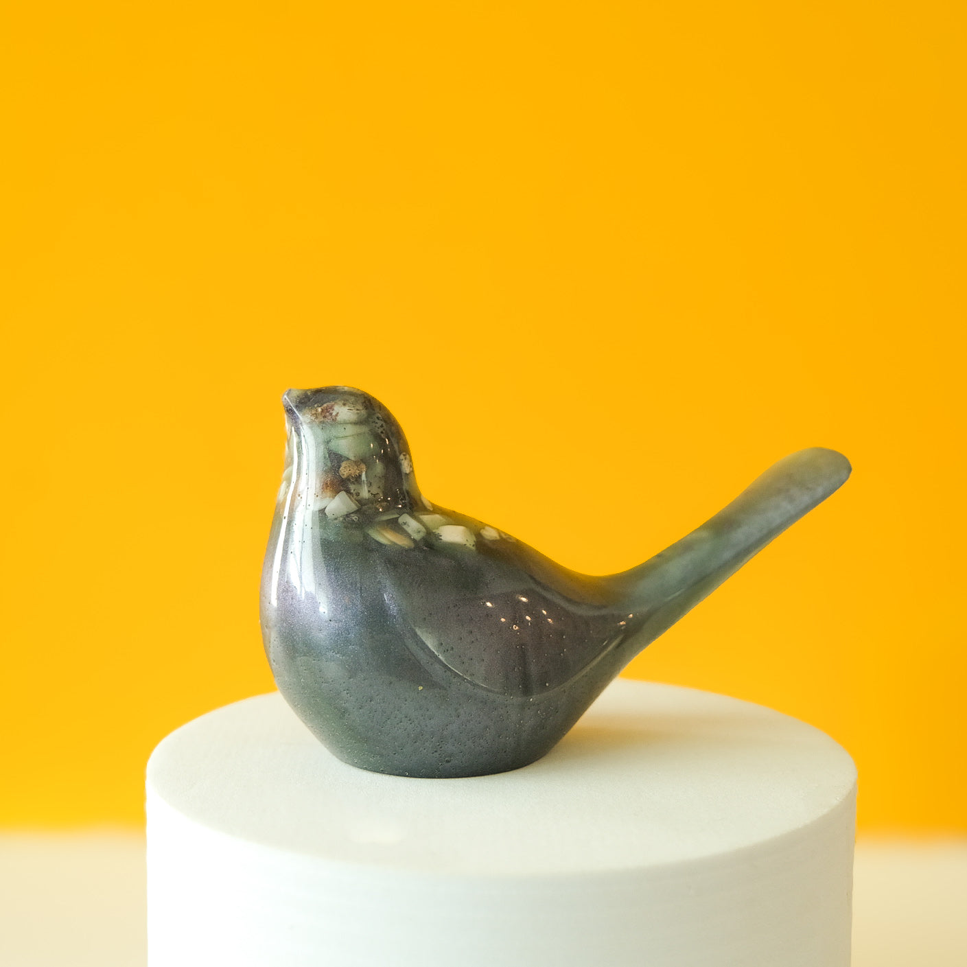 Black Resin Bird Paperweight – Handmade Botanical Décor Gift | Acorn & Artisan