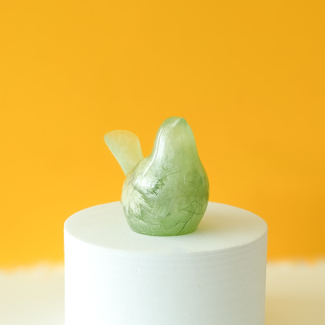Green Resin Bird Paperweight – Handmade Botanical Nature Décor | Acorn & Artisan