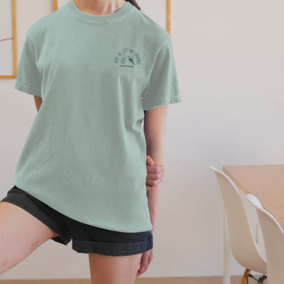 Let’s Get This Bread Duck Shirt, Funny Comfort Colors Tee with Ducks, Ate & Left No Crumbs Food Pun Shirt, Cute Farmcore Animal T-Shirt